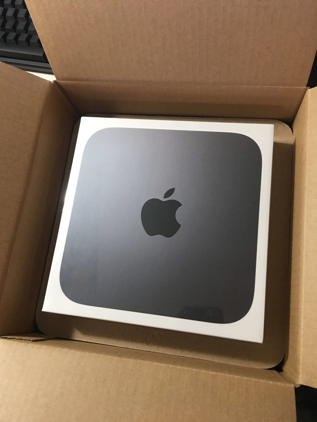 Mac mini外箱